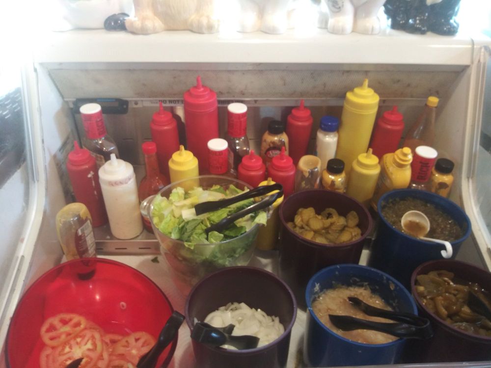 BEST LITTLE DOG HOUSE IN CREEDE 16 Photos Hot Dogs 206 S Main