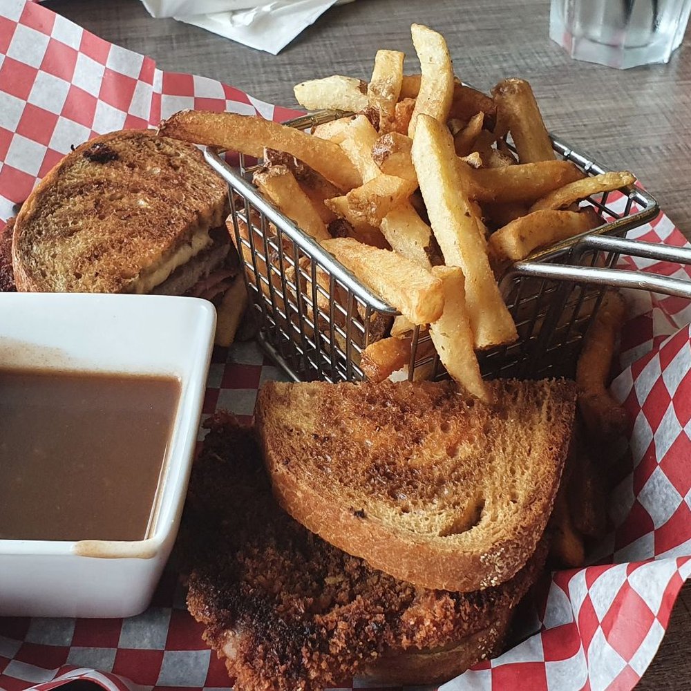 Cottage Canoe - Cubano - Breakfast & Brunch Near Me - Barrie, Ontario Cottage Canoe - Cubano - Breakfast & Brunch Near Me - Barrie, Ontario