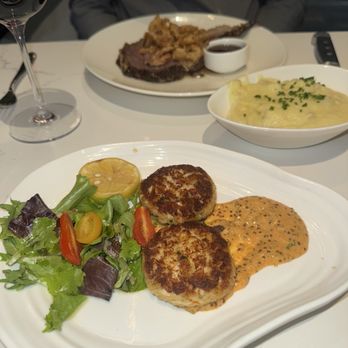 Chelsea Five - Crabcake appetizer as a meal - Gastropubs Near Me - Atlantic City, New Jersey