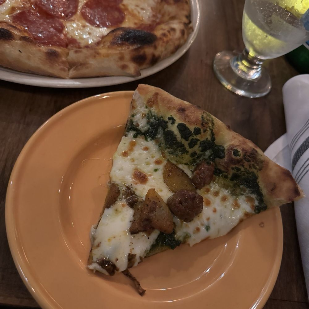 Osteria Brooklyn @DeKalb - Pepperoni pizza meatball pizza - Italian Near Me - Brooklyn, New York Osteria Brooklyn @DeKalb - Pepperoni pizza meatball pizza - Italian Near Me - Brooklyn, New York