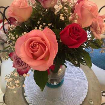 Mid Valley Flowers - Florists Near Me - Reseda, California