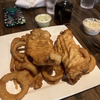 Riverside Tavern - Fish and chip - Pubs Near Me - Niagara Falls, Ontario