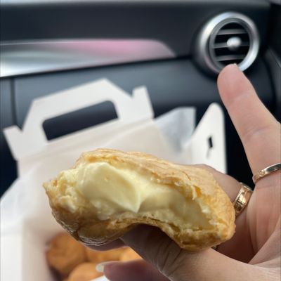 Manmi Bakery by null