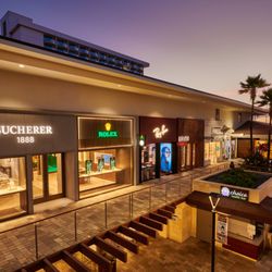 Bucherer Whalers Village