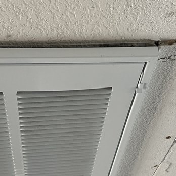 Bumble Breeze - 1/4" gap after reinstalling return vent - Heating & Air Conditioning/HVAC Near Me - Las Vegas, Nevada