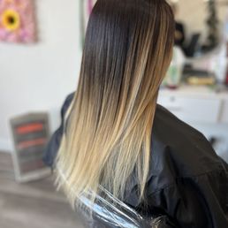 Beautiful fall colors with a contrast! Saria has Wonderful Talent and listens to her customers request, Top Notch Service always! Beautiful fall colors with a contrast! Saria has Wonderful Talent and listens to her customers request, Top Notch Service always!