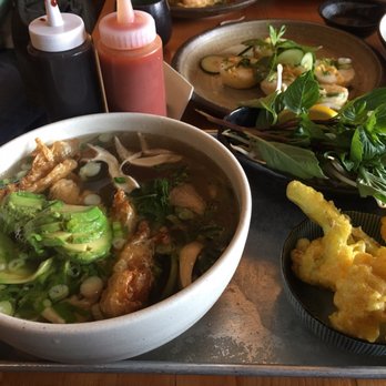 Do Chay - Vietnamese Near Me - Vancouver, British Columbia