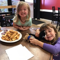 Express Pizza - Crazed toddler girls