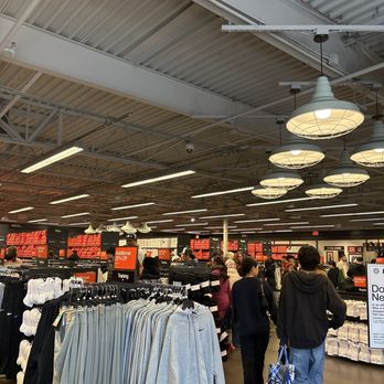 livermore outlets nike