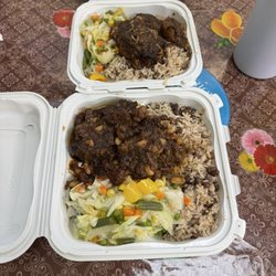 Donna's Home Caribbean Restaurant - Oxtail and jerk chicken
