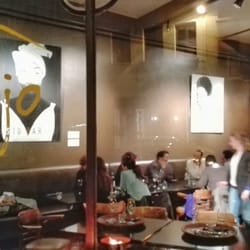 Gojo - Ook op late uurtjes nog gezellig.