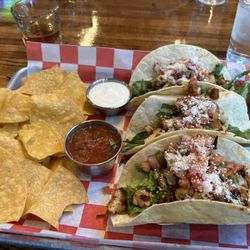 Crafthouse - 3 Grilled Chicken Tacos