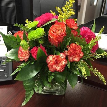 Beckys Flowers - Florists Near Me - Roseville, California Beckys Flowers - Florists Near Me - Roseville, California