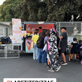 La Petite Catering - Caterers Near Me - Fullerton, California