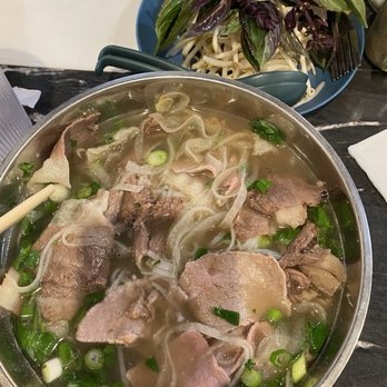 Pho Momma - 3. Lean Beef, Flank and Brisket Soup - Noodles Near Me - Sacramento, California Pho Momma - 3. Lean Beef, Flank and Brisket Soup - Noodles Near Me - Sacramento, California