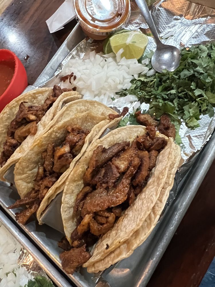 Mi Pueblo