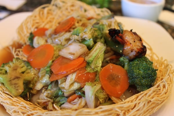 Pho Tay Ho by null