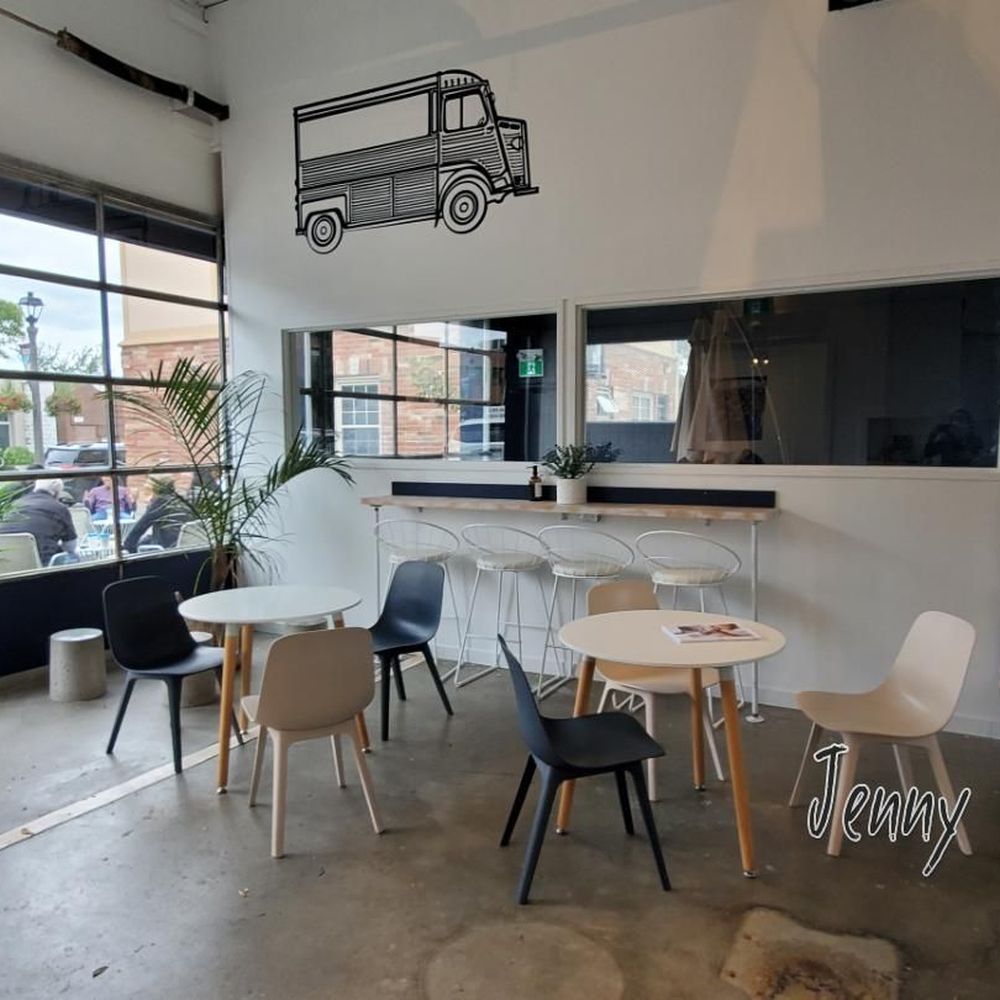 Jacked Up Coffee - Indoor seating - Coffee & Tea Near Me - Whitby, Ontario Jacked Up Coffee - Indoor seating - Coffee & Tea Near Me - Whitby, Ontario
