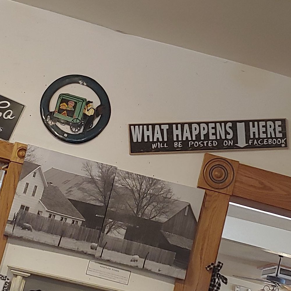 Carriage Crossing Restaurant and Bakery - Bakeries Near Me - Yoder, Kansas