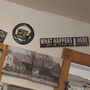Carriage Crossing Restaurant and Bakery - Bakeries Near Me - Yoder, Kansas