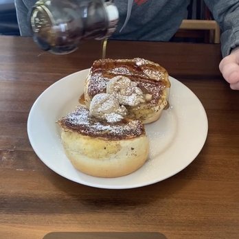 Beeses Depot Cafe - Cinnamon bun French toast - Cafes Near Me - Adams Center, New York