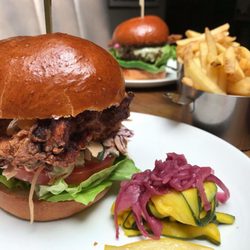 TriBeCa Restaurant - Crisp fried chicken burger