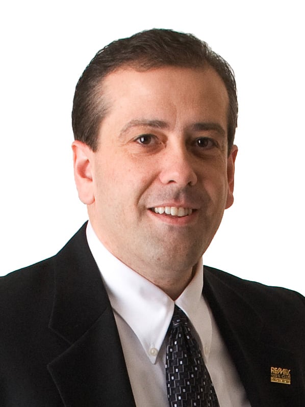 RE MAX 100 REAL ESTATE Request Information Real Estate Services