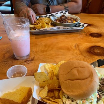 The Piggy - Our meals, pulled pork sandwich and create your own bowl with Italian soda - Barbeque Near Me - Walker, Minnesota