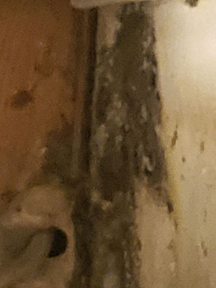 Slide of Roberts Handyman & Contracting