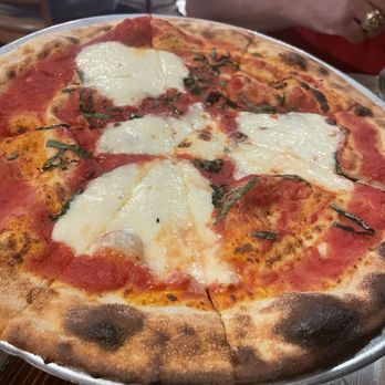Switch - Margherita Pizza - Pizza Near Me - Palestine, Texas Switch - Margherita Pizza - Pizza Near Me - Palestine, Texas