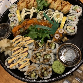 Bada Sushi - Sushi and roll party tray - Sushi Bars Near Me - Niles, Illinois