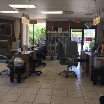 Herbal Essentials Nails Spa - Some of the decor. Nice and relaxing. - Nail Salons Near Me - Sugar Land, Texas