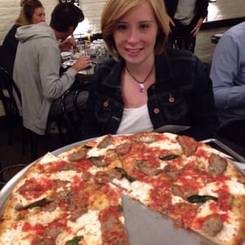 Juliana's - Large pie - Pizza Near Me - Brooklyn, New York Juliana's - Large pie - Pizza Near Me - Brooklyn, New York