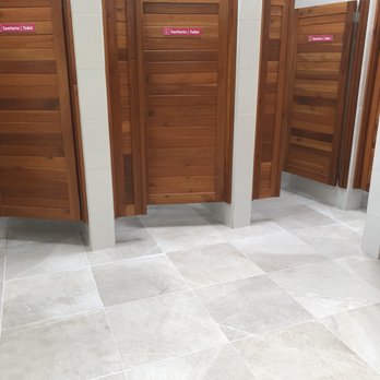 Adventuras Mayas - Women's restroom! Super clean!!!! - Snorkeling Near Me - Playa del Carmen, ROO Adventuras Mayas - Women's restroom! Super clean!!!! - Snorkeling Near Me - Playa del Carmen, ROO