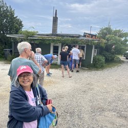 Blacky's Clam Stand - The Line for the Clam Shack!