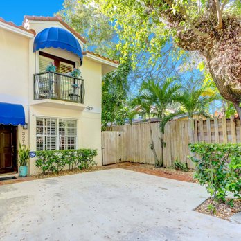 Beautiful Miami - Gifford Lane, Coconut Grove - Real Estate Agents Near Me