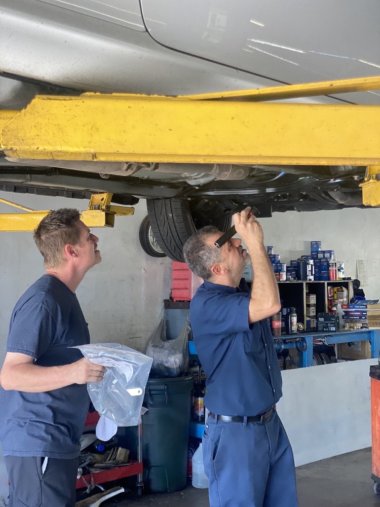 2B TRANSMISSION AUTO REPAIR Updated February 2026 49 Reviews O