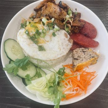 T&M Viet House - House Special Rice Platter - Vietnamese Near Me - Lake Worth, Florida T&M Viet House - House Special Rice Platter - Vietnamese Near Me - Lake Worth, Florida