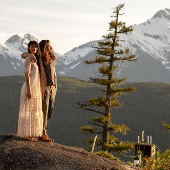 Blackcomb Creative - Mountain Elopement Ceremony - Party Equipment Rentals Near Me Blackcomb Creative - Mountain Elopement Ceremony - Party Equipment Rentals Near Me