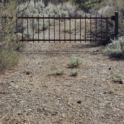Von Schmidt Monument Historic Park - The start of the Truckee Donner Trail
