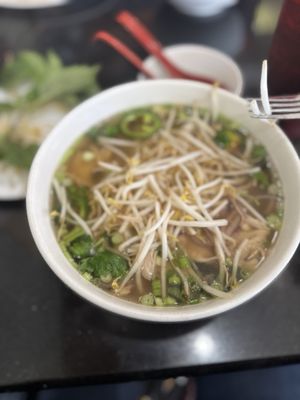 Pho Thanh Nhi (Vietnamese Food) by null