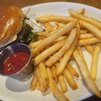 Twin Peaks - Avocado smash burger - Sports Bars Near Me - Orlando, Florida