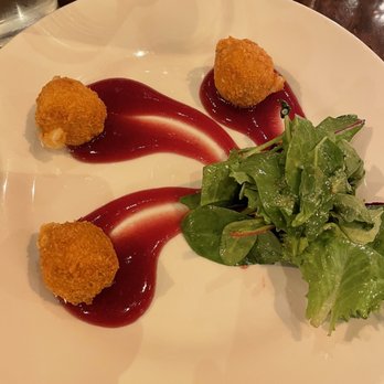 Dakota Bar - Goat cheese bon bons appetizer - Cocktail Bars Near Me - Dublin, D
