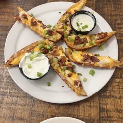 Double S Steakhouse - Appetizer tater skins with ranch and sour cream