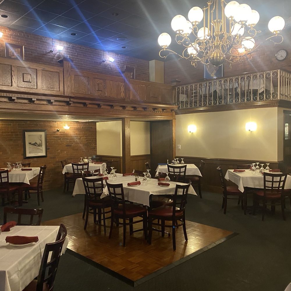Twisted Vine Restaurant - Italian Near Me - Derby, Connecticut Twisted Vine Restaurant - Italian Near Me - Derby, Connecticut