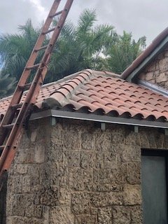 Slide of P & L Roofing Corp