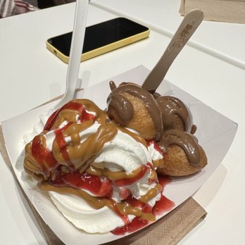 Mr. Puffs - mine's with the wow butter - Desserts Near Me - Vieux-Montreal, Quebec Mr. Puffs - mine's with the wow butter - Desserts Near Me - Vieux-Montreal, Quebec