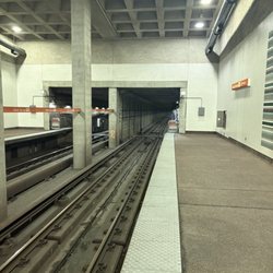 Marta - Sandy Spring Station