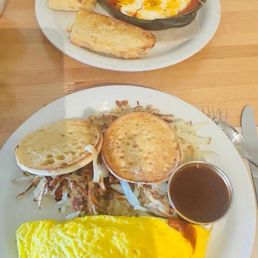Baked eggs and omelette