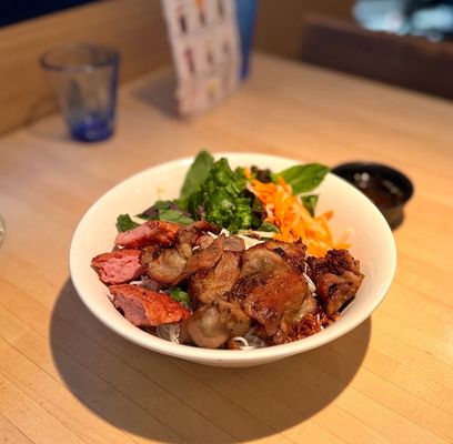 Quán Hỷ Restaurant by null